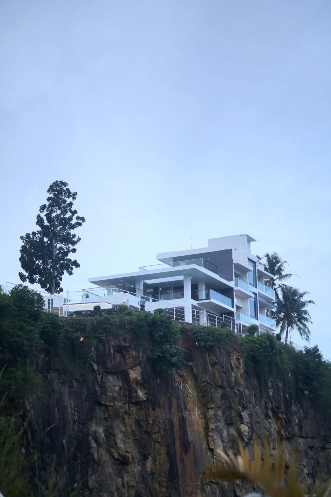 Ama Stays & Trails The Vintage Halton, Trivandrum Thiruvananthapuram Exterior photo